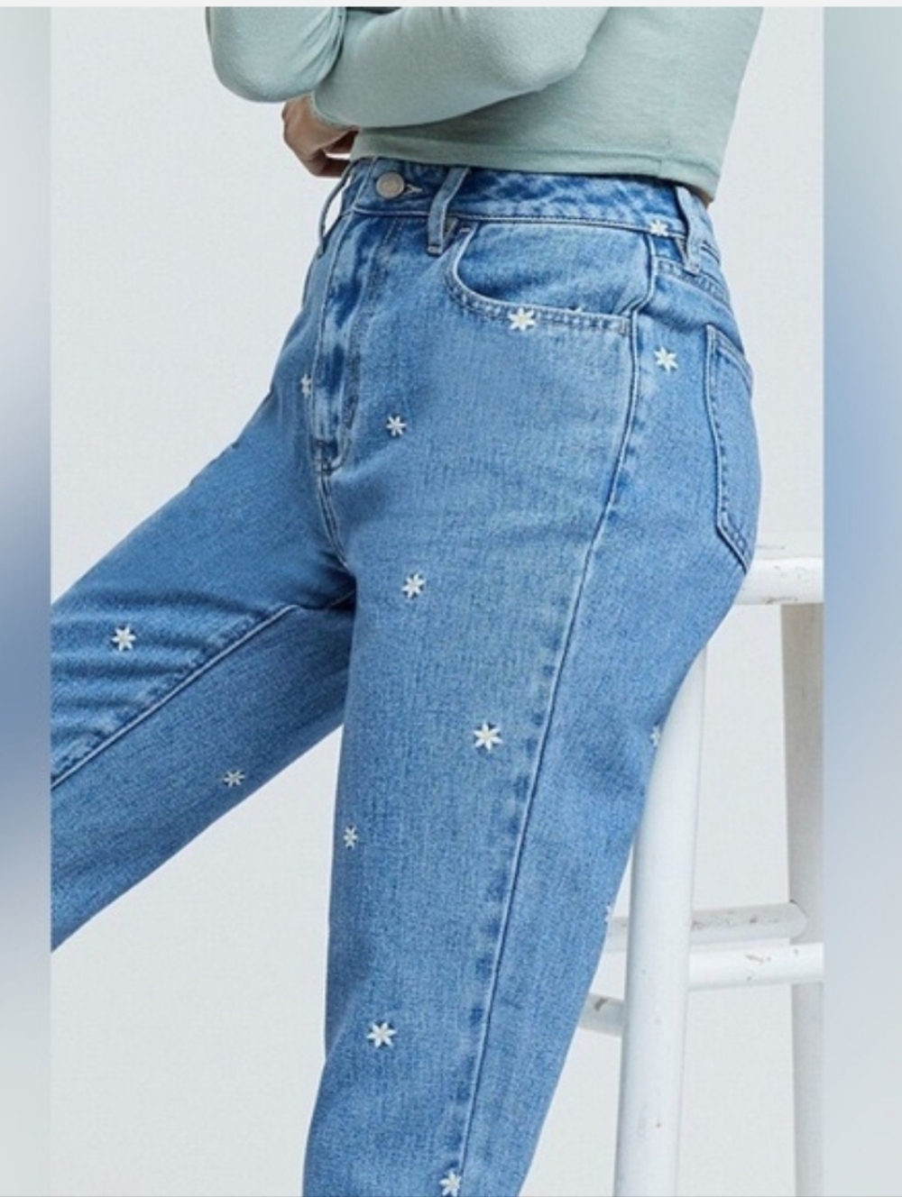Hollister DAISY Mom Jeans